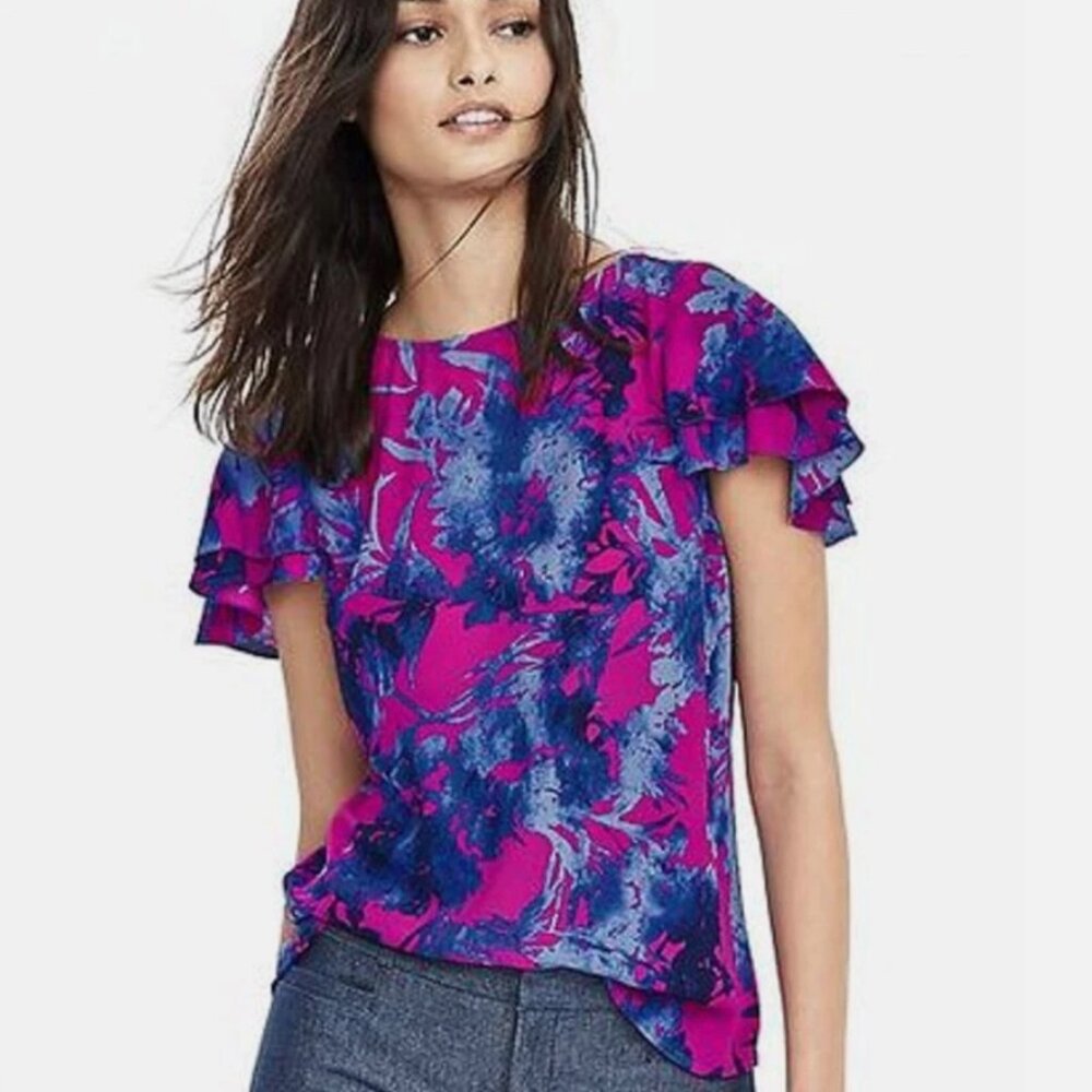 Banana Republic Blue and Pink Floral Blouse w ruffle sleeve